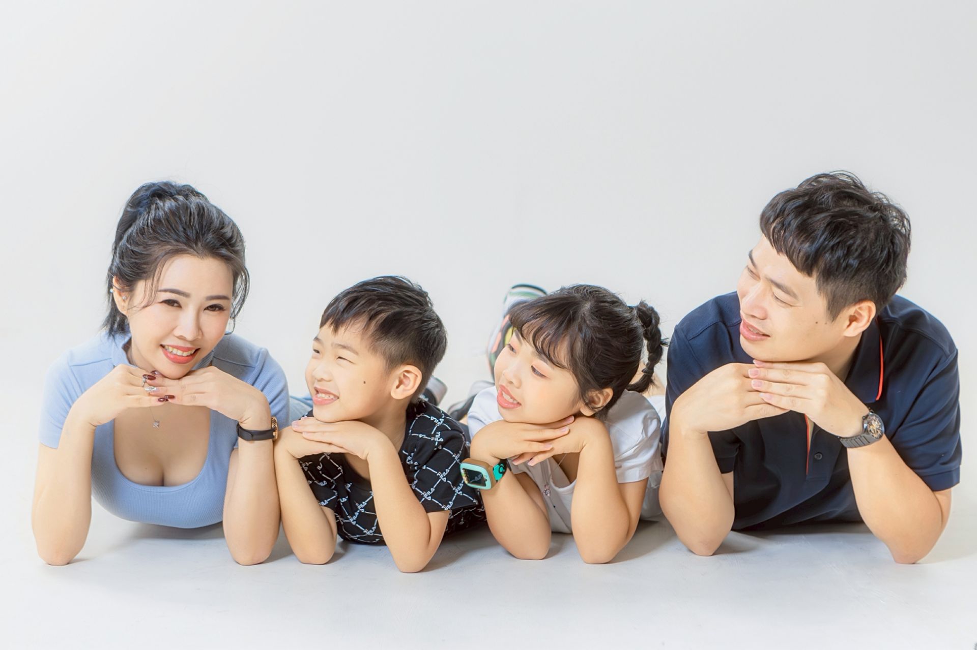 高雄小孩全家福攝影 手足互動寫真