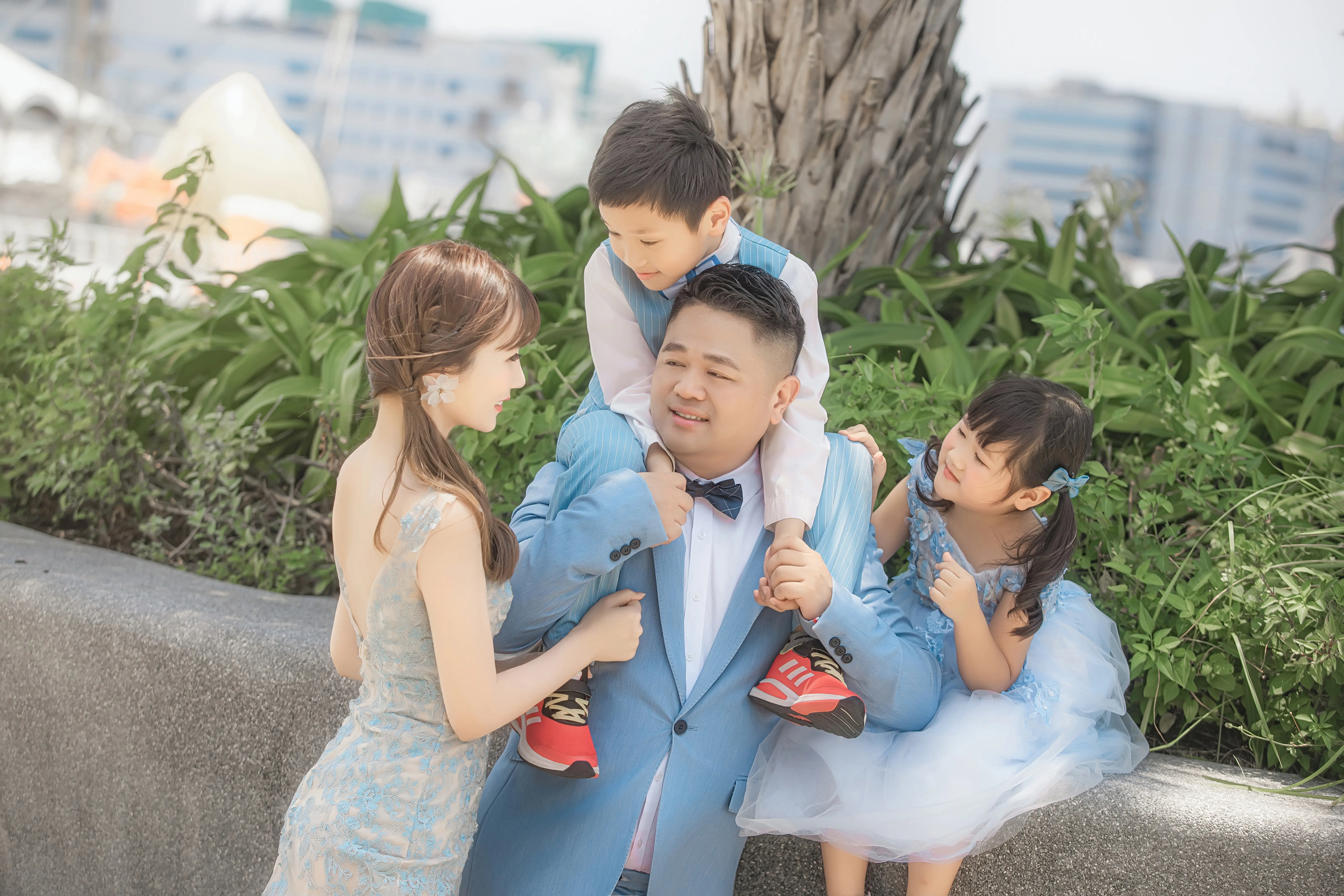 高雄戶外全家福攝影｜自然互動紀錄
