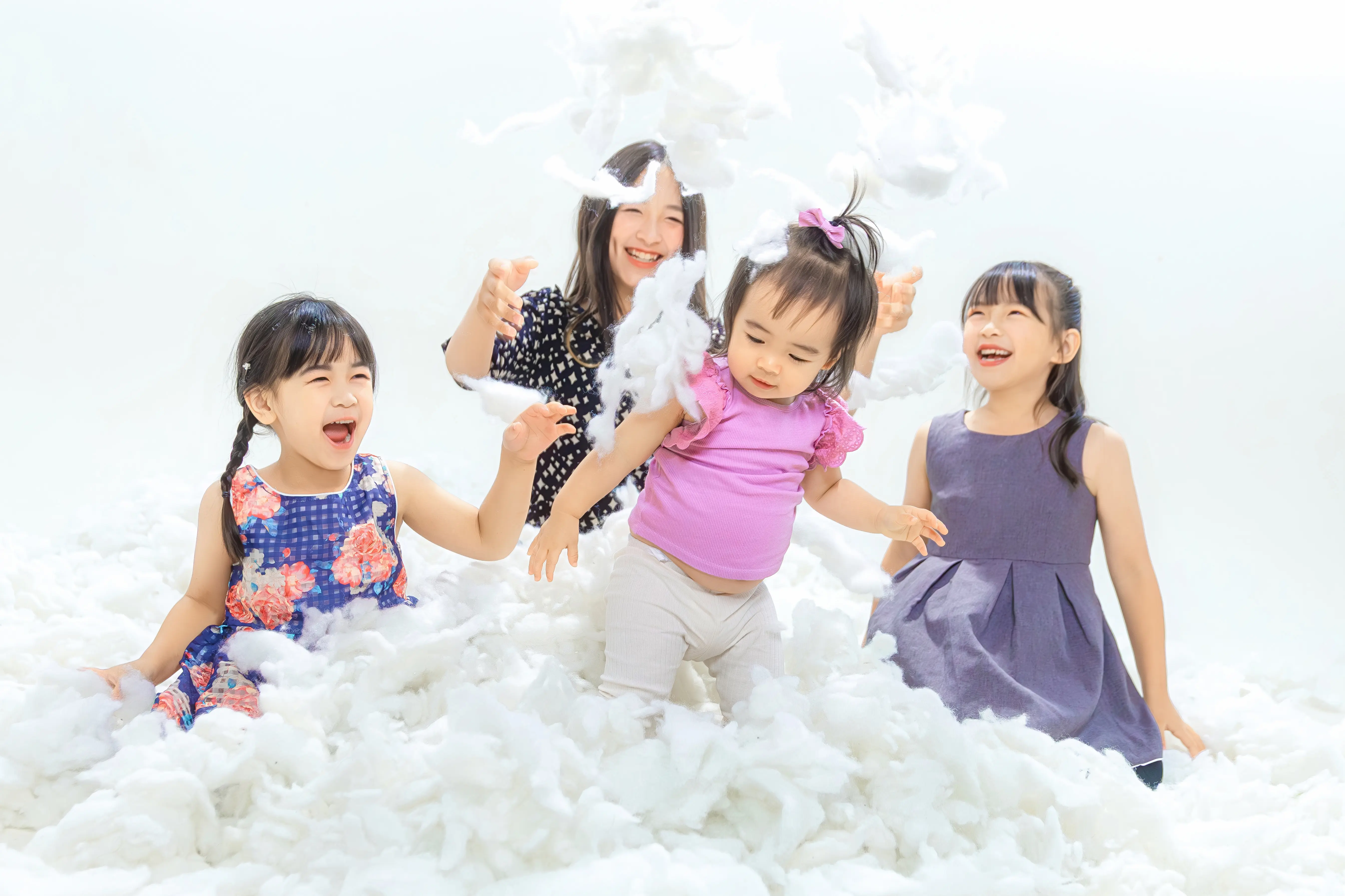 高雄全家福攝影 孩子們歡樂遊戲照