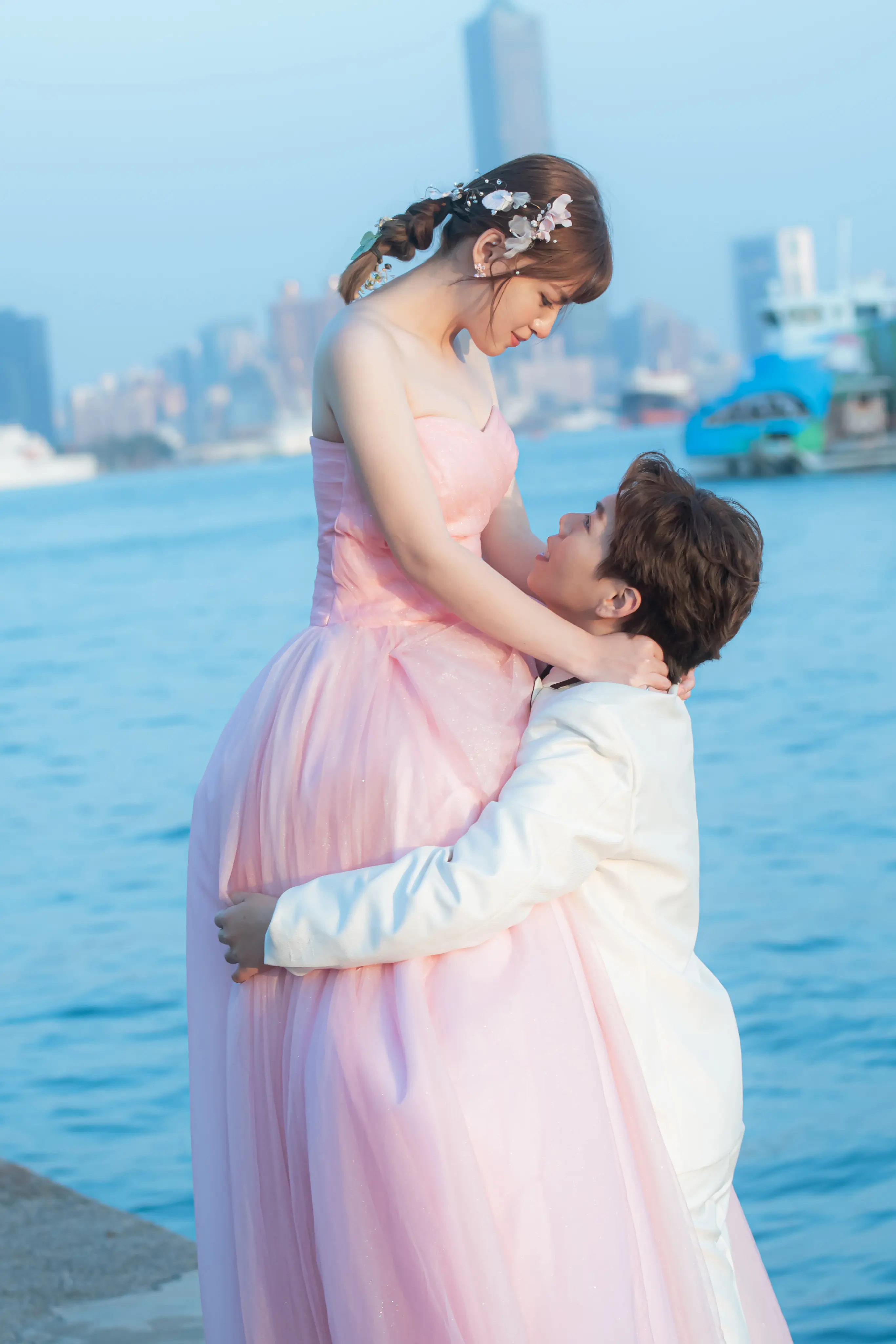高雄彩虹婚紗攝影作品 浪漫婚紗互動畫面