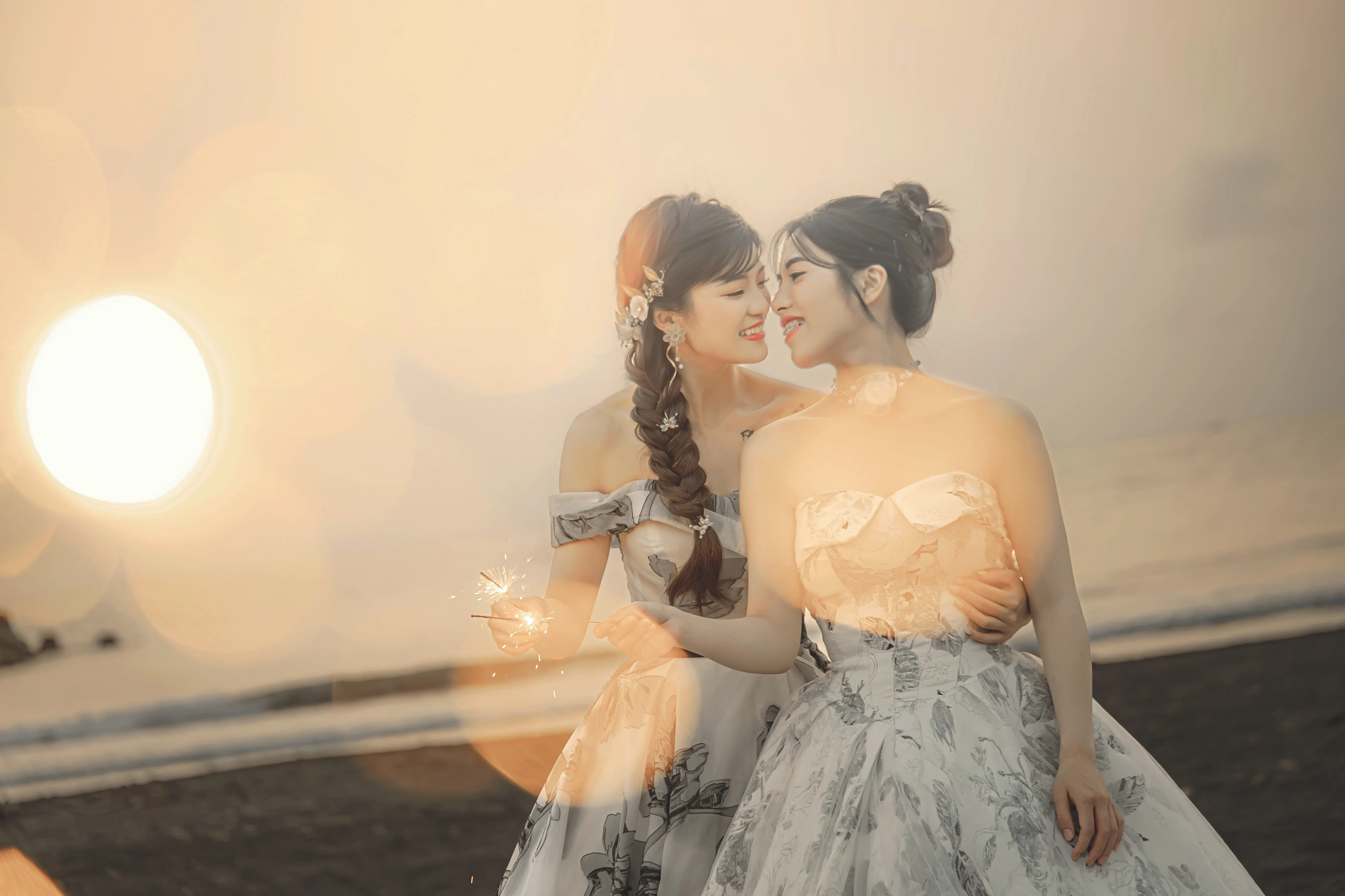 女女婚紗攝影 夕陽光斑婚紗照