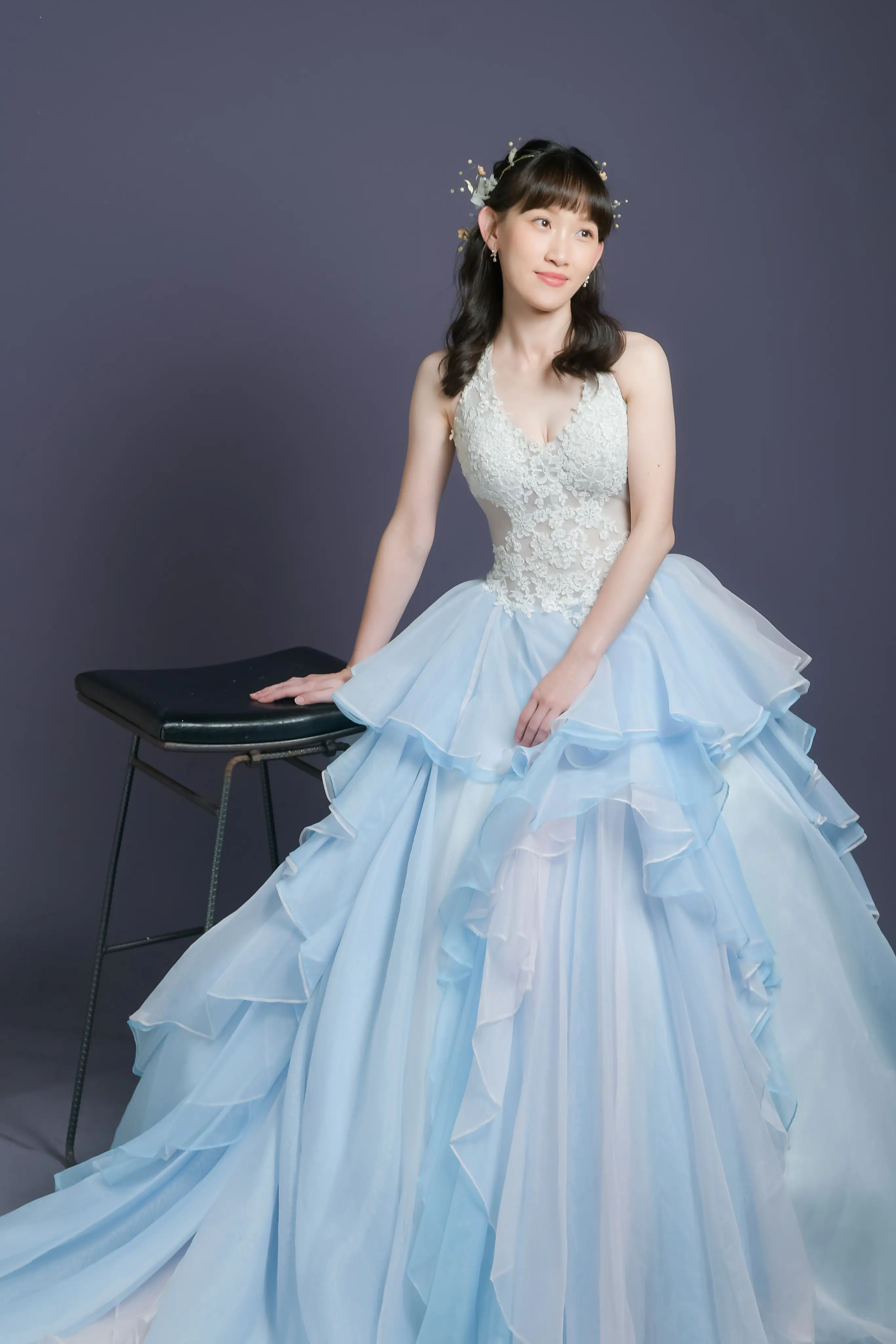 高雄個人婚紗寫真，藍色禮服展現優雅氣質