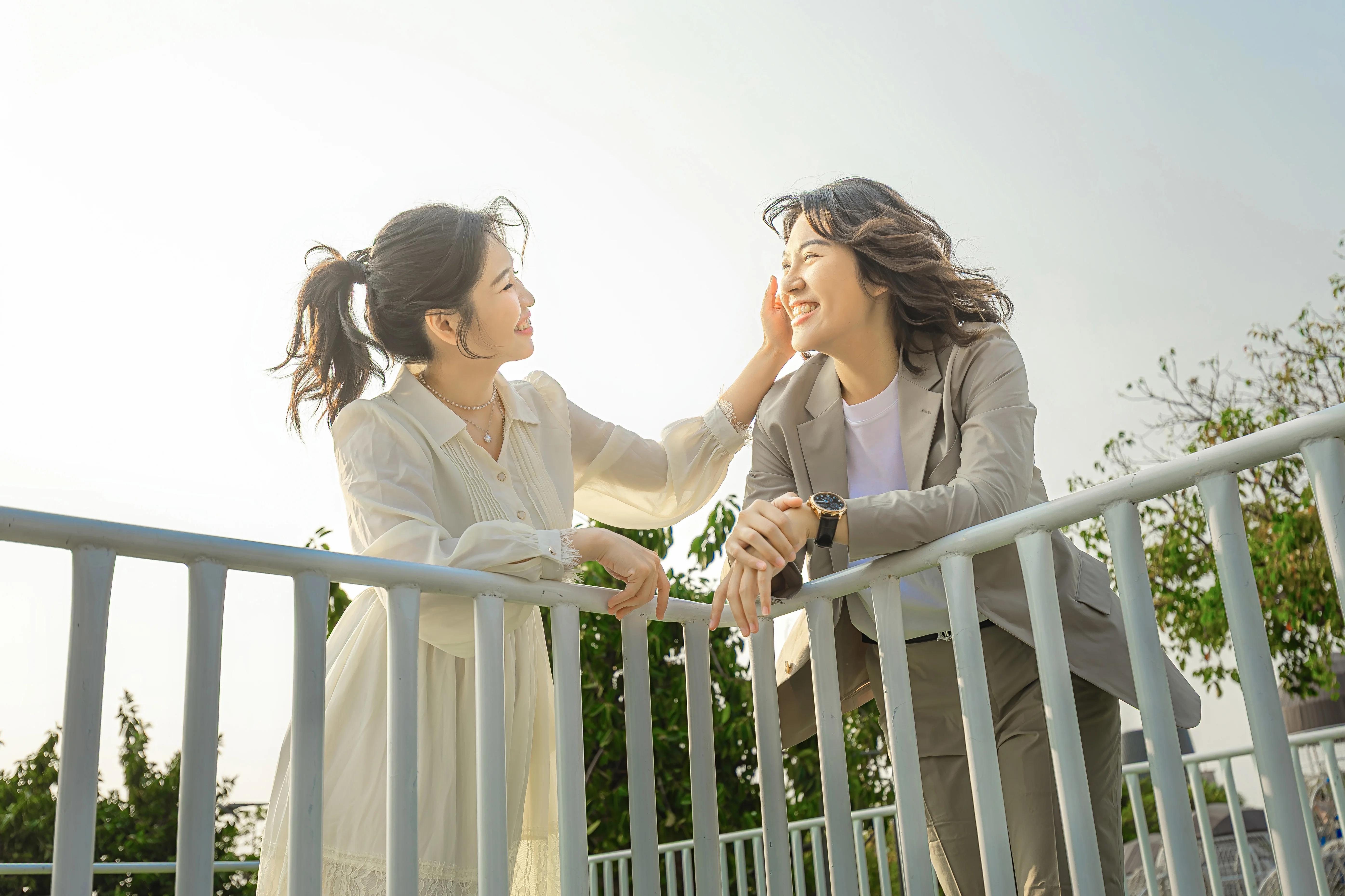  高雄女女情侶寫真｜自然互動雙人寫真